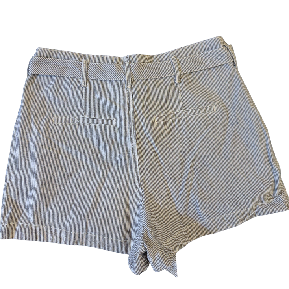 Shorts de lino rayado