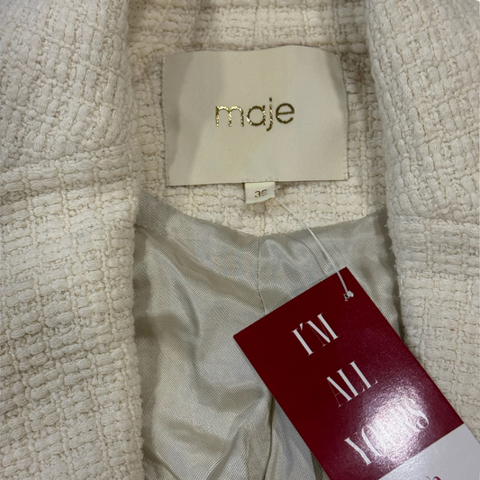 Saco beige tweed vibes