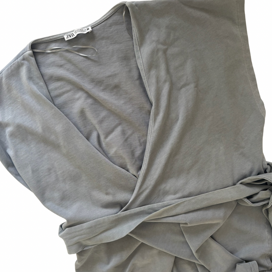 Blusa gris