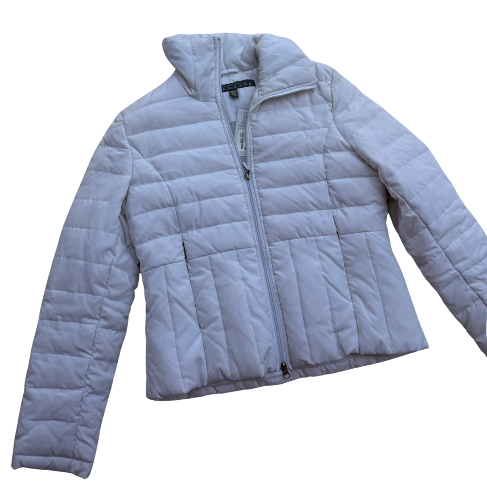 White puff jacket