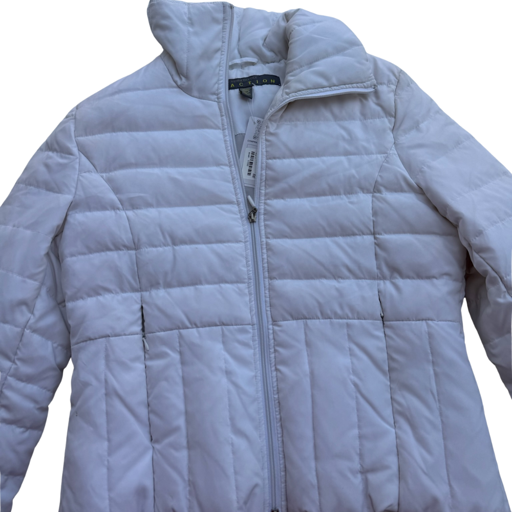 White puff jacket