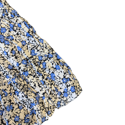 Shorts flores azules