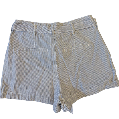 Shorts de lino rayado