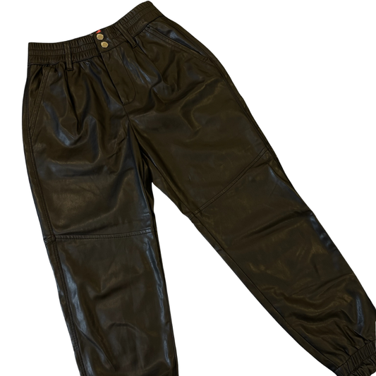 Pantalón Leather Cargo