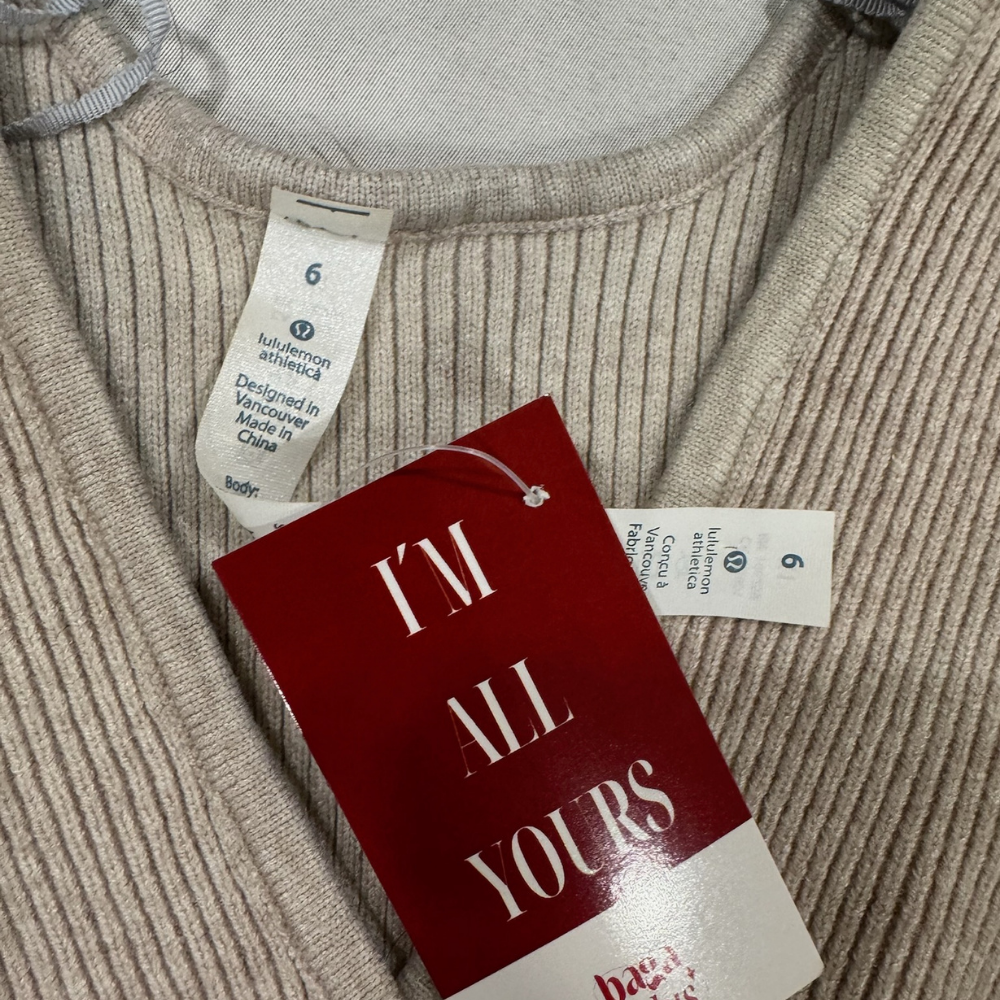 Suéter beige Lululemon