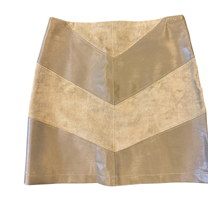 Falda verde militar