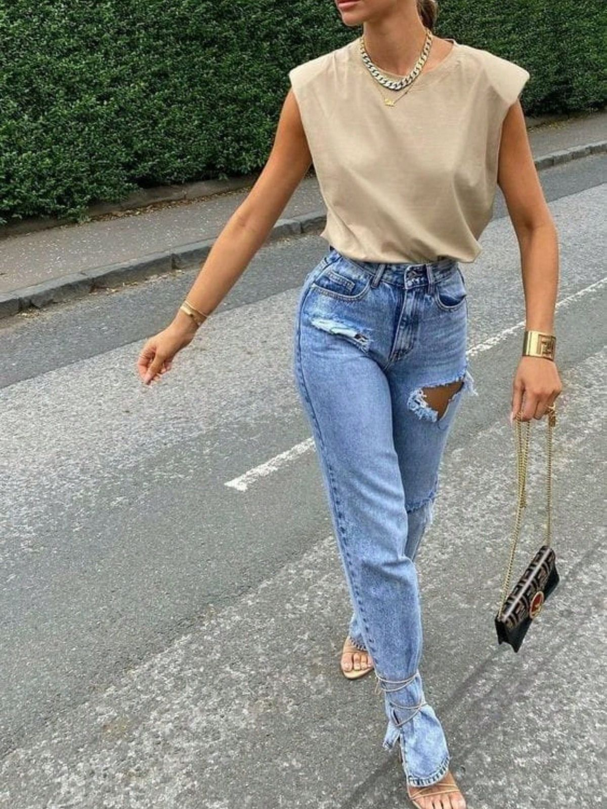 Basic T-shirt